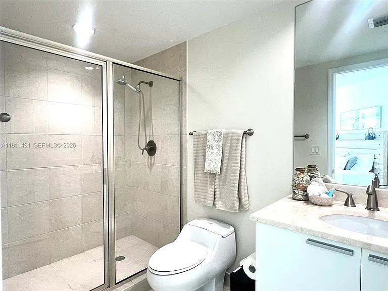 231 Riverside Dr #1210 — Photo 26