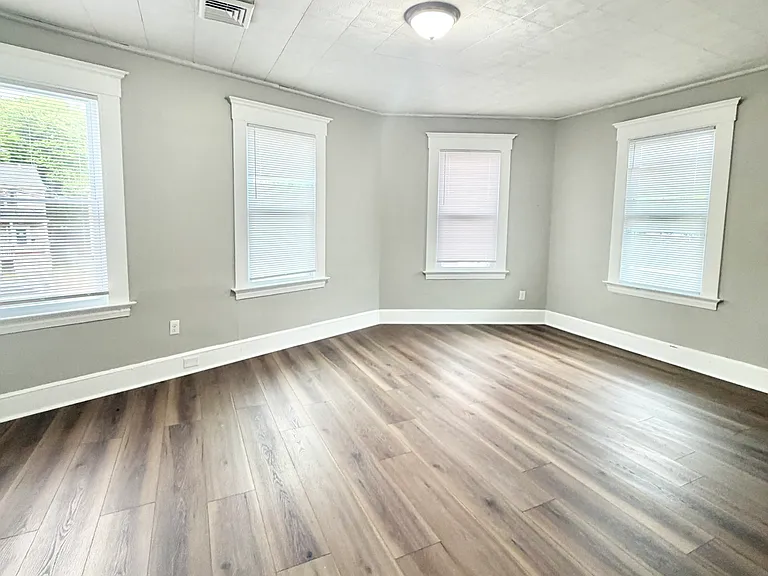 401 Sherman Ave #66 — Photo 4