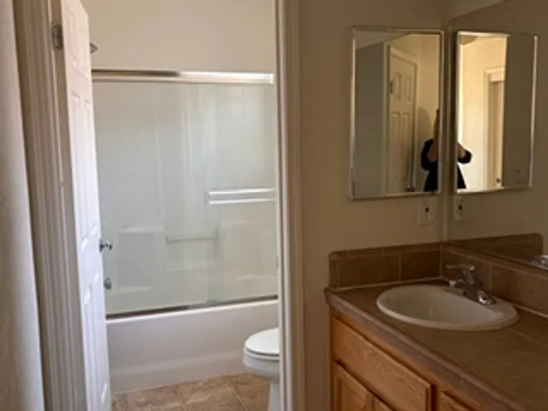458 Sherwood Pl — Photo 16