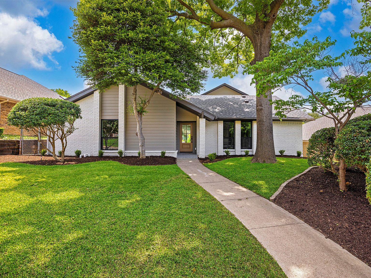 9116 Moss Farm Ln, Dallas, TX 75243 | Zillow