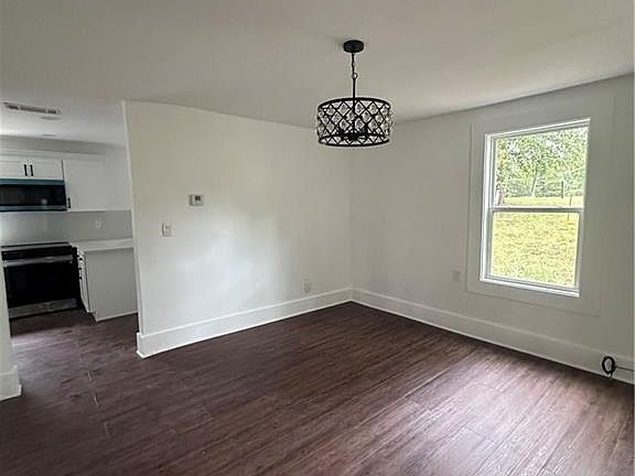 5th image of 441 Wages Rd