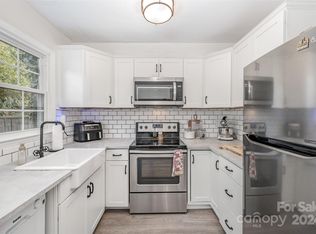 852 McAlway Rd APT A, Charlotte, NC 28211