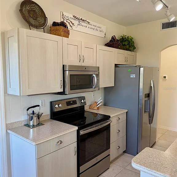 1801 Auburn Lakes Cir #1 — Photo 11