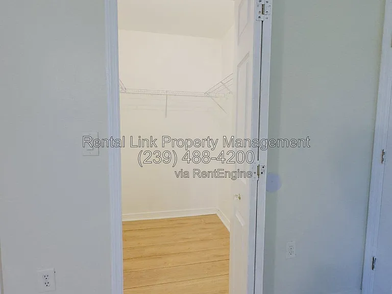3012 30th St SW — Photo 17