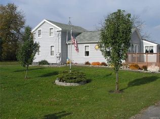 195 Knapp Rd, Akron, NY 14001