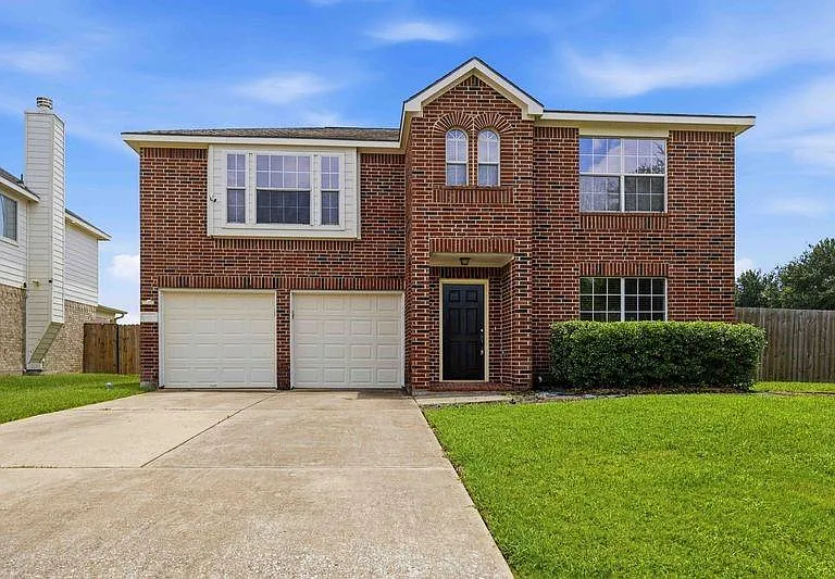 14015 Crossvale Ln — Photo 1