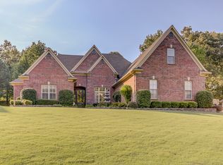 4443 Mount Gillespie Dr, Lakeland, TN 38002