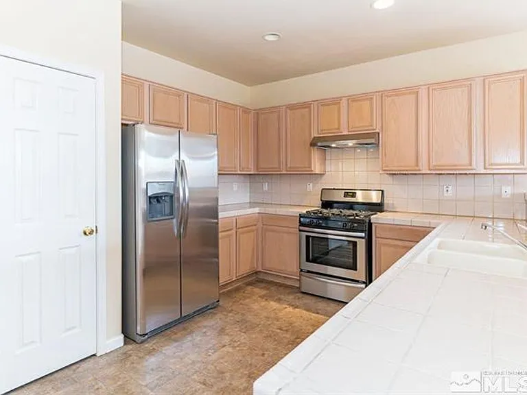 1534 Iratcabal Dr — Photo 5