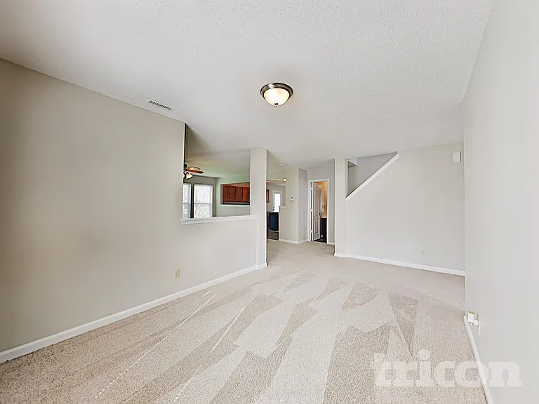 7921 Crackling Ln — Photo 20