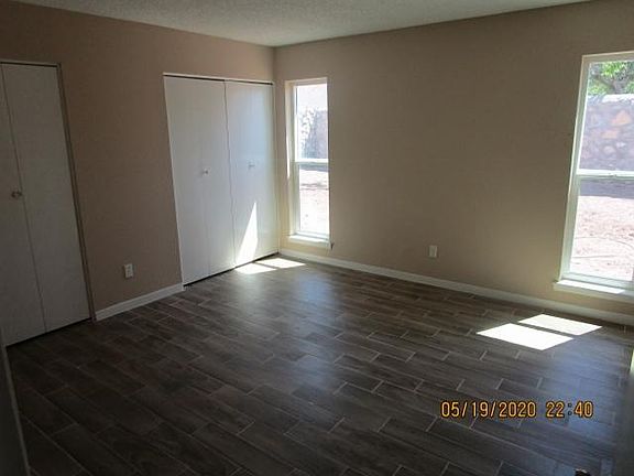 4th image of 330 Belvidere St