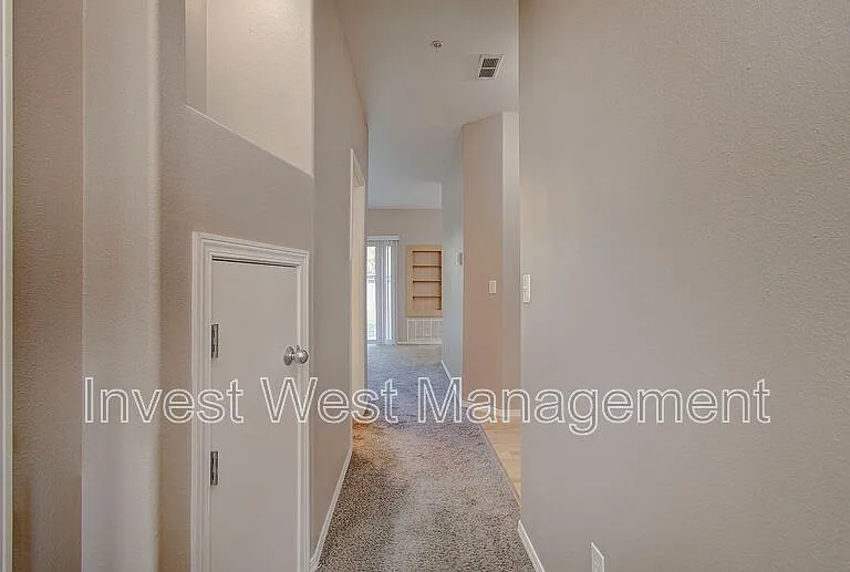 5264 NE 121st Ave #30 — Photo 5