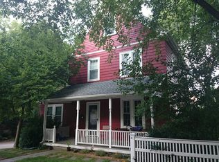 33 Glenland Rd, Chestnut Hill, MA 02467