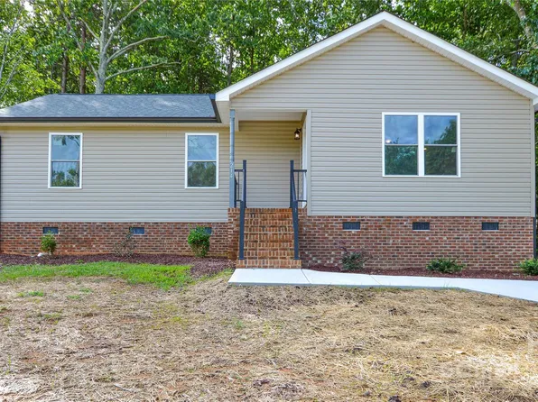 214 Aspen Dr, Gastonia, NC 28052