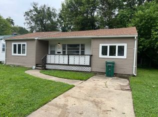 1987 E Cantrell St, Decatur, IL 62521