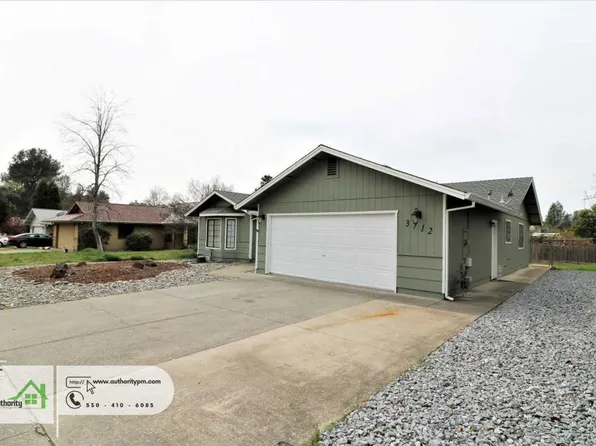3712 Canterbury Dr, Redding, CA 96002