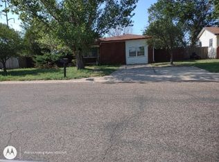 1410 W 11th St, Liberal, KS 67901