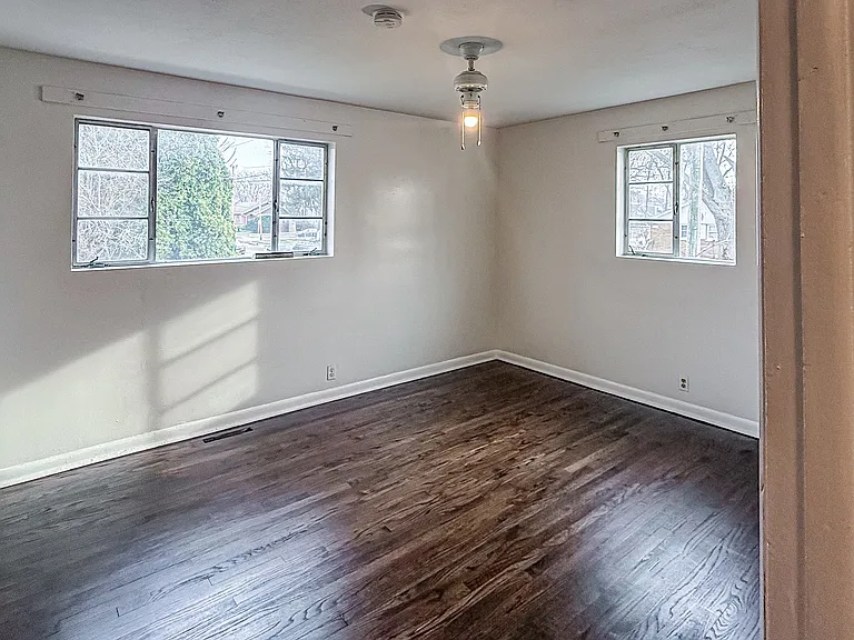 1014 Edwards St #2 — Photo 10