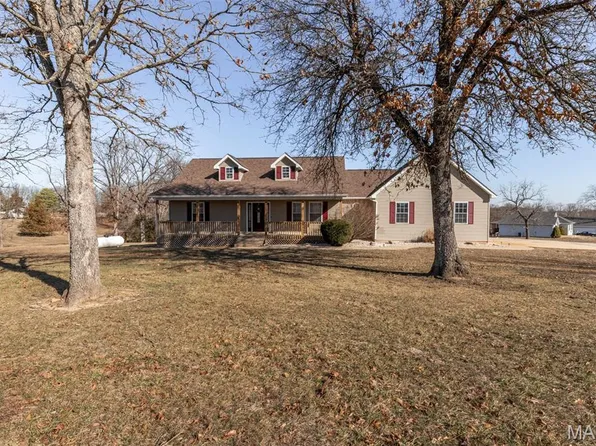20995 Blackberry Ln, Crocker, MO 65452
