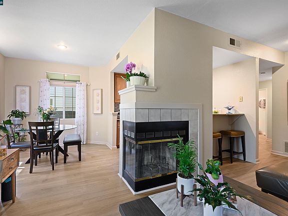 5th image of 8020 Mountain View Dr APT G