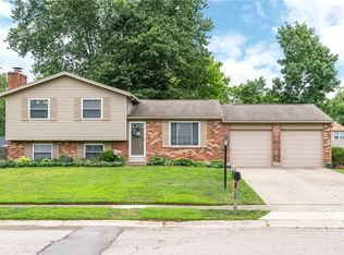 15 Creekview Ct, Springboro, OH 45066
