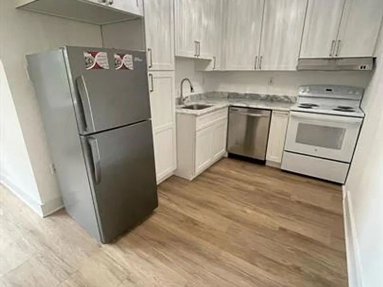 1021 Arlington Blvd #748E — Photo 9