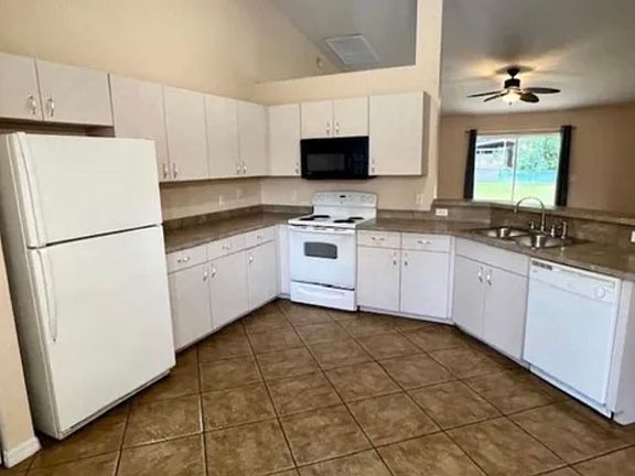 3rd image of 5295 NW 55th Pl