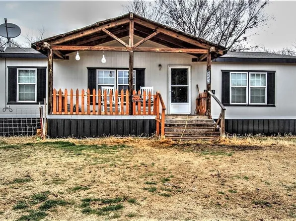 10897 Twin Springs Ln, Blanchard, OK 73010