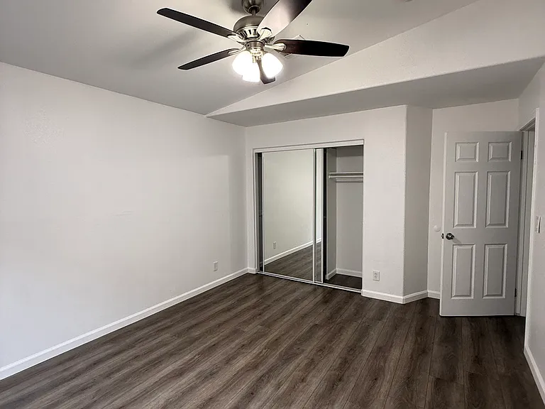 145 S 2nd Ave #1 — Photo 15