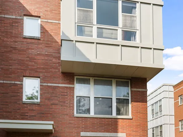 3238 N Kilbourn Ave Unit 1, Chicago, IL 60641
