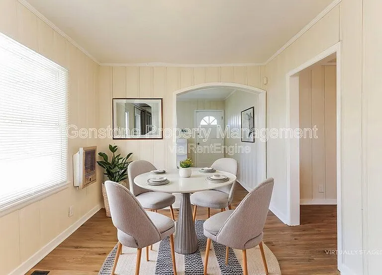 2629 Wood Dr NE — Photo 8