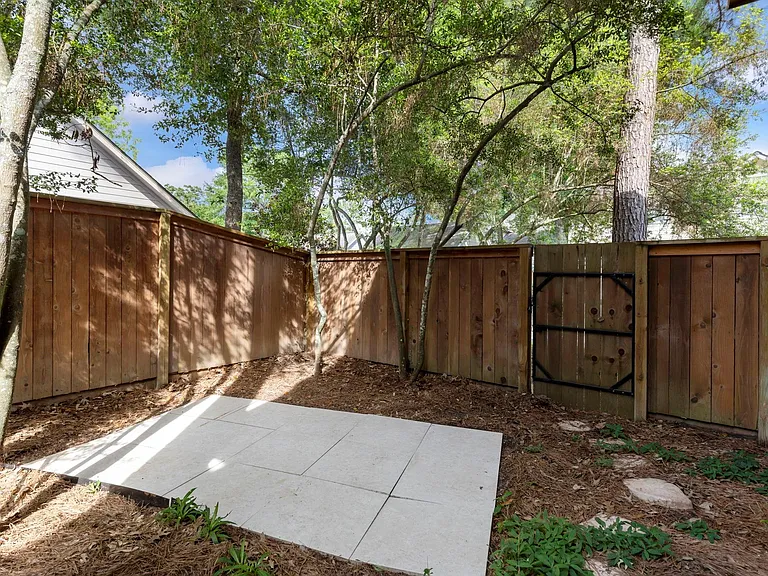 6 E Cottage Green St — Photo 38