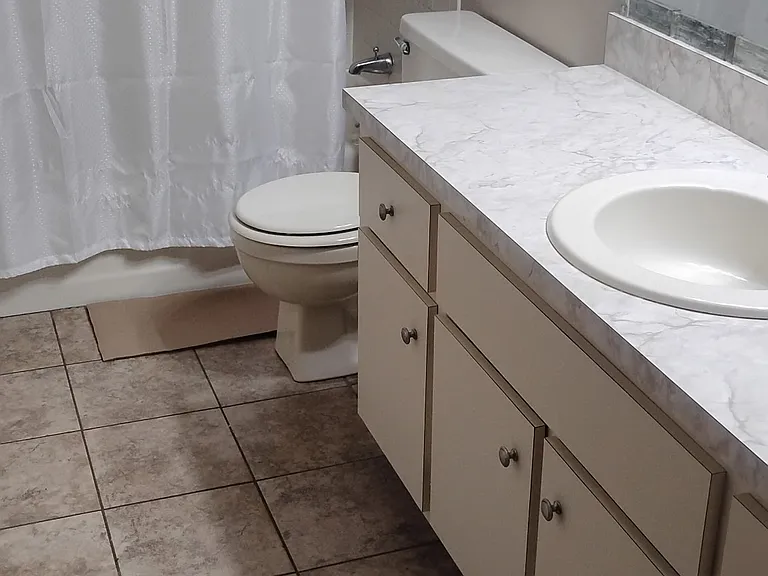 5150 NE 23rd Ave — Photo 5