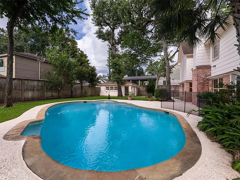 14115 River Forest Dr — Photo 45