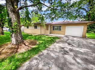 5823 N Victoria Dr, Indianapolis, IN