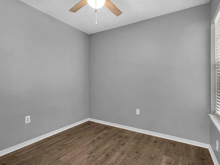 1819 Heartland Dr — Photo 19