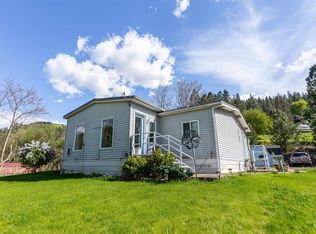 31122 Paradise Ln, Lenore, ID 83541