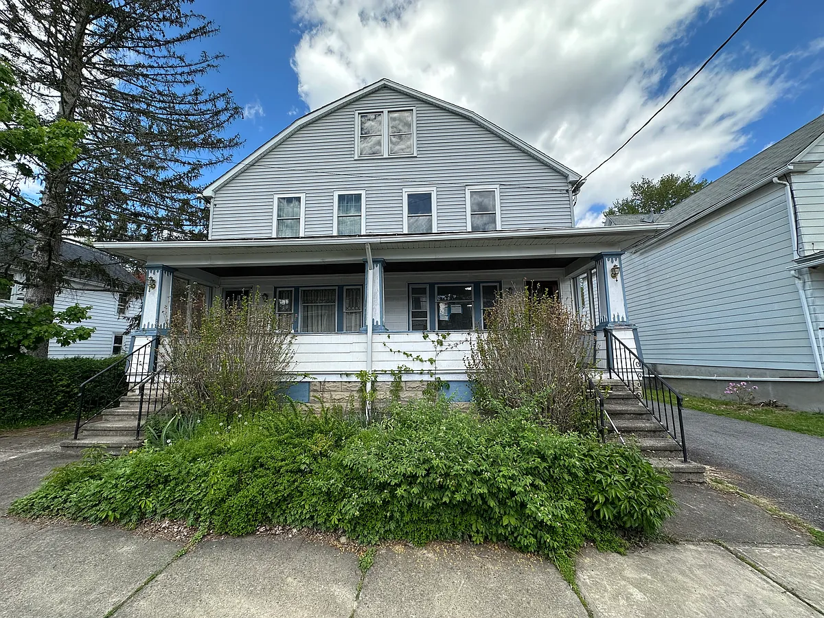 Building Photo - 192 Boland Ave