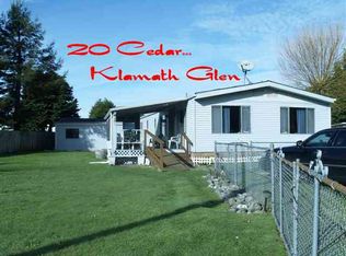 20 Cedar St, Klamath, CA 95548