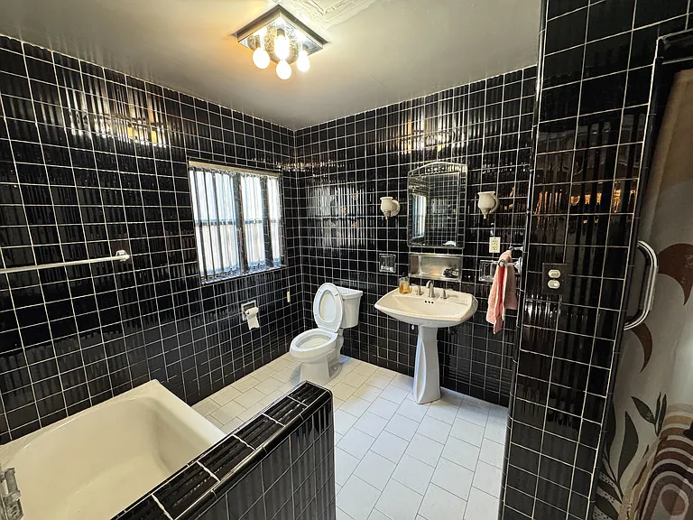 535 Roff Ave #1 — Photo 7