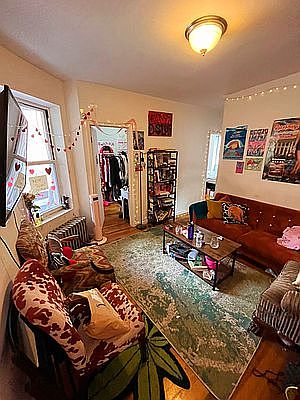 1st image of 264 E 2nd St APT 5