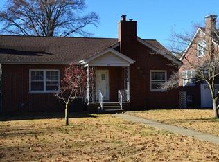 517 S Missouri Ave, Belleville, IL 62220