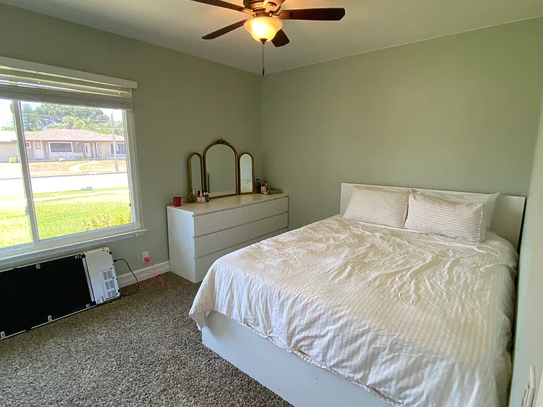 815 W Citron St — Photo 14