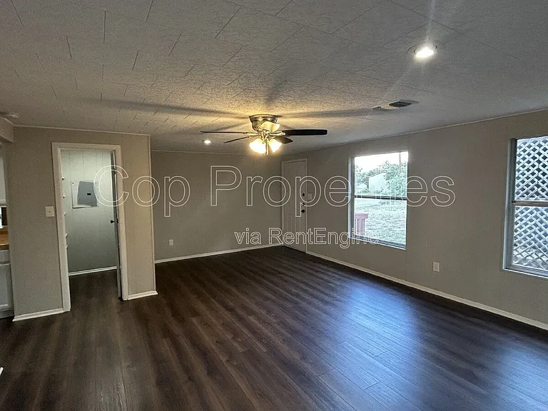 537 Tamarack Dr — Photo 19