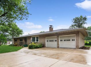 111 Sexton Ave, Porter, IN 46304