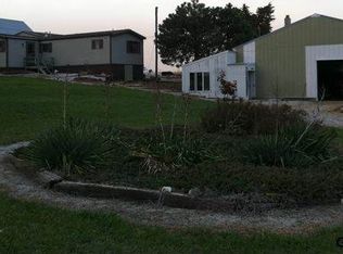 32616 Highway 1, Murdock, NE 68407