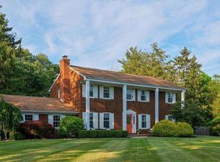 2 Hillcrest Rd, Hillsborough, NJ 08844