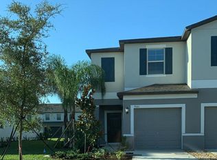 9661 Pembrooke Pines Dr, Sun City Center, FL 33573