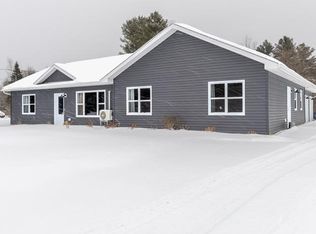 584 River Rd, Saint Marys, NB E3A 8W9