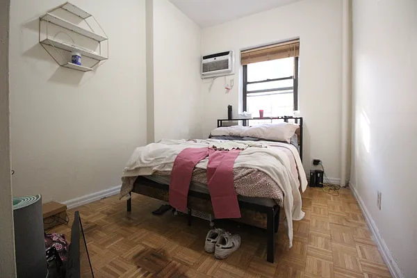 Rented by Luxor Homes & Investment Realty | media 7