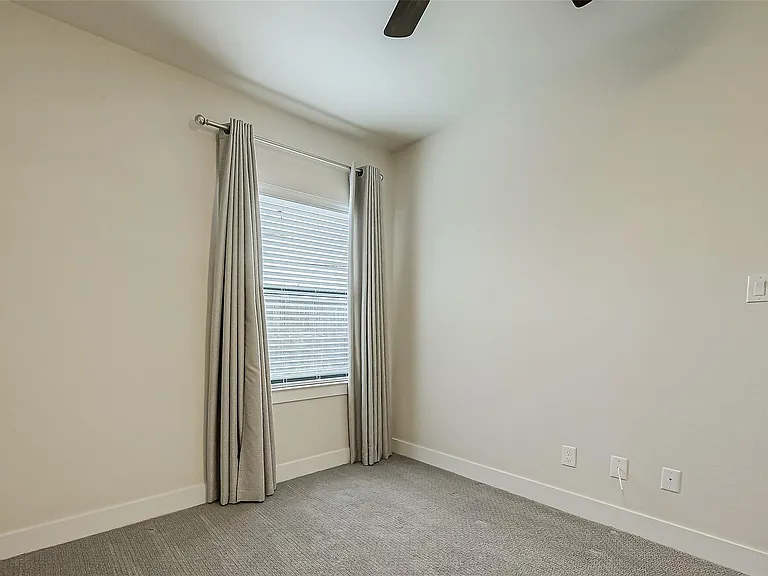 4025 Tulane St — Photo 44